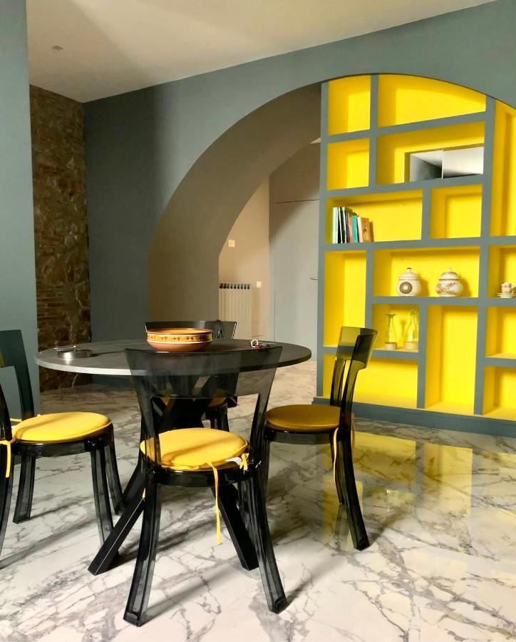 Modern City Center Apartment ベネヴェント エクステリア 写真