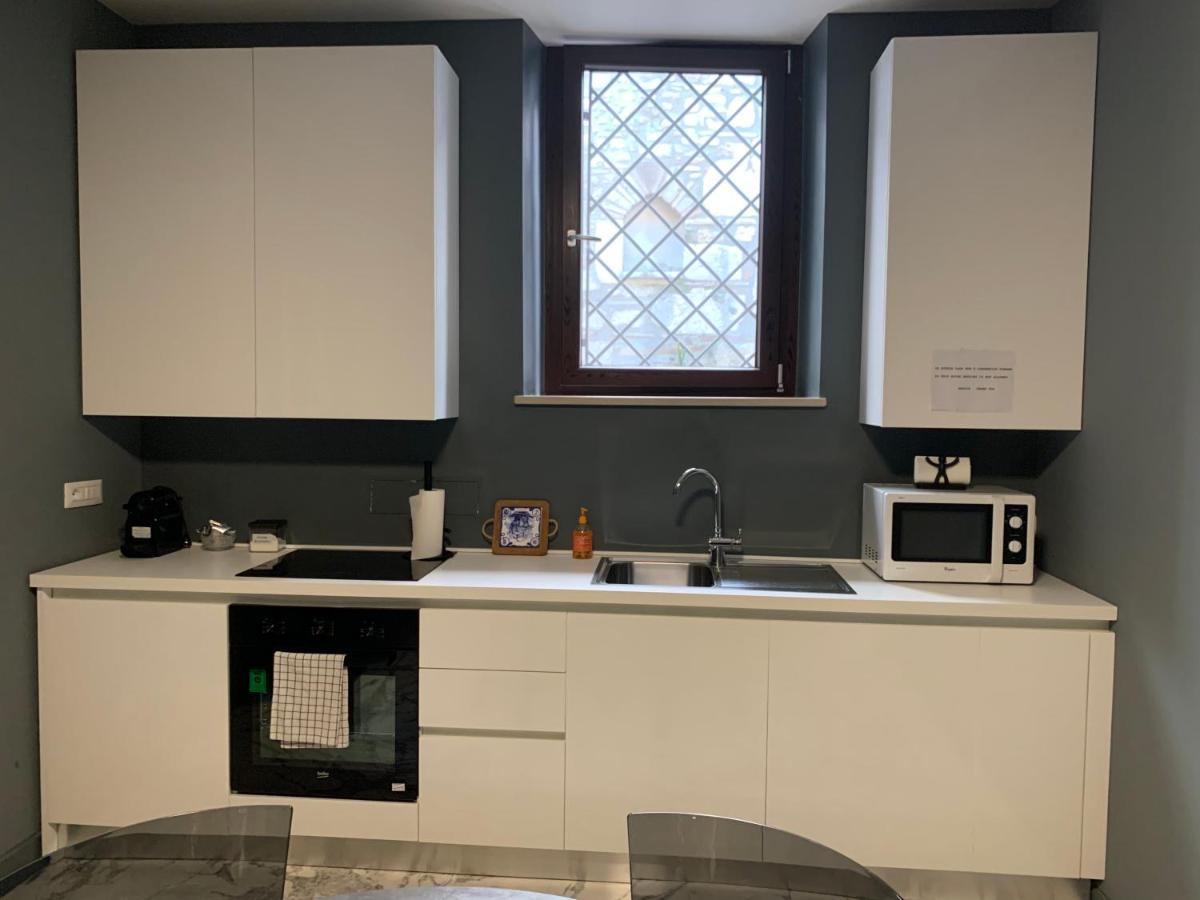 Modern City Center Apartment ベネヴェント エクステリア 写真